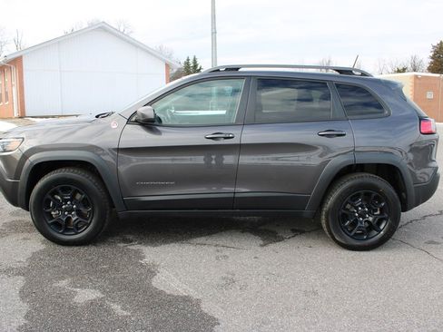 Used 2021 Jeep Cherokee Trailhawk w/ Comfort/Convenience Group image 6