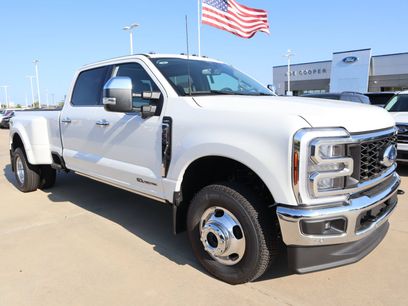New 2026 Ford F350 Lariat w/ Lariat Ultimate Package