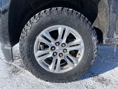 Certified 2019 GMC Canyon SLE w/ Trailering Package image 21