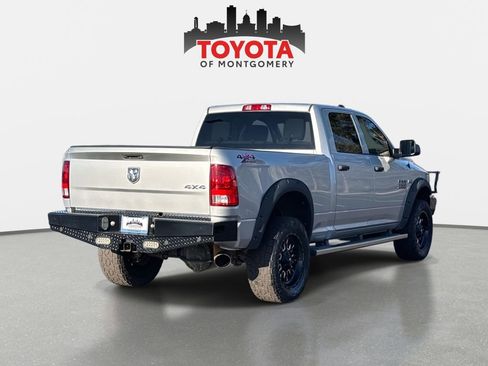 Used 2017 RAM 2500 Tradesman w/ Chrome Appearance Group image 4