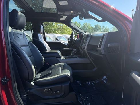 Used 2018 Ford F150 Raptor w/ Equipment Group 802A Luxury AWD/4WD image 27