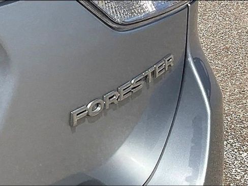Used 2022 Subaru Forester Premium w/ Popular Package #1 AWD/4WD image 8