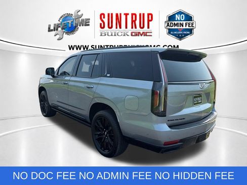 Used 2023 Cadillac Escalade Sport Platinum w/ Heavy-Duty Trailer Package AWD/4WD image 3
