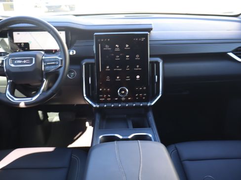 Used 2024 GMC Acadia Elevation w/ Black Edition image 14