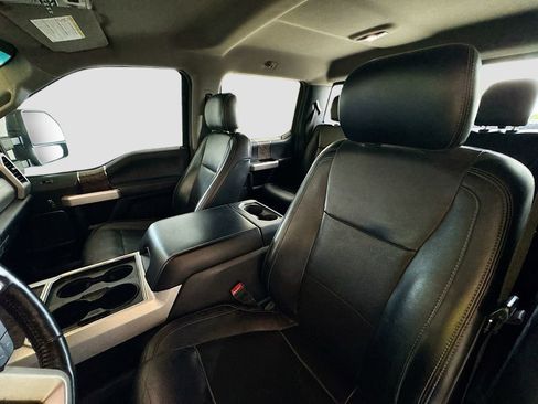 Used 2019 Ford F350 Lariat w/ Lariat Value Package AWD/4WD image 21