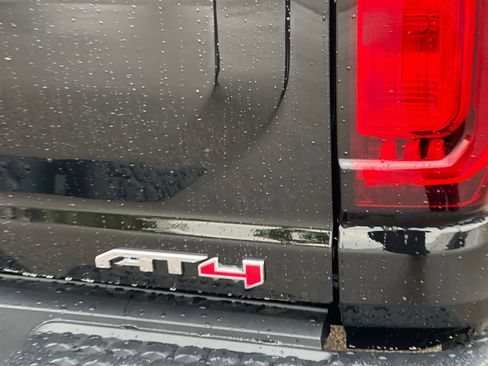 New 2026 GMC Canyon AT4 w/ Technology Plus Package AWD/4WD image 21