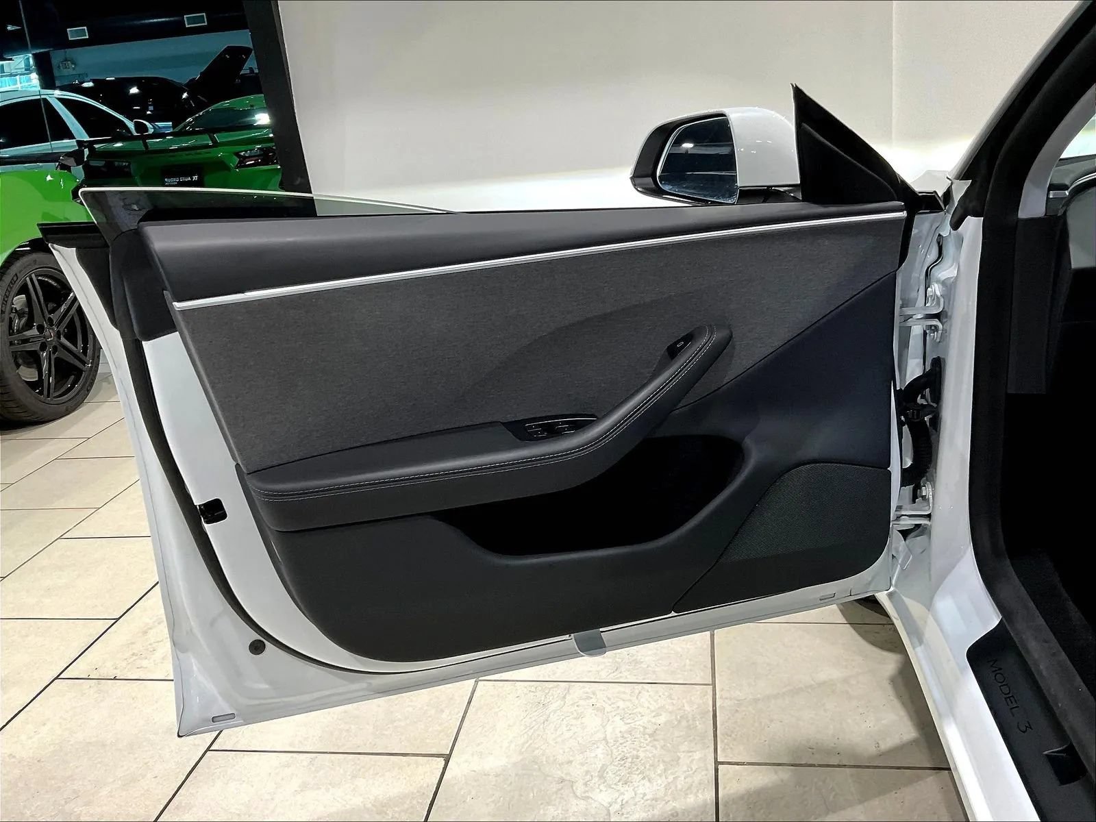 Used 2025 Tesla Model 3 Long Range RWD image 16
