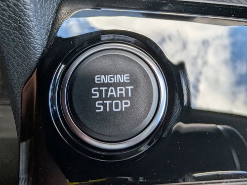 Used 2025 Kia Sportage X-Pro Prestige AWD/4WD image 31