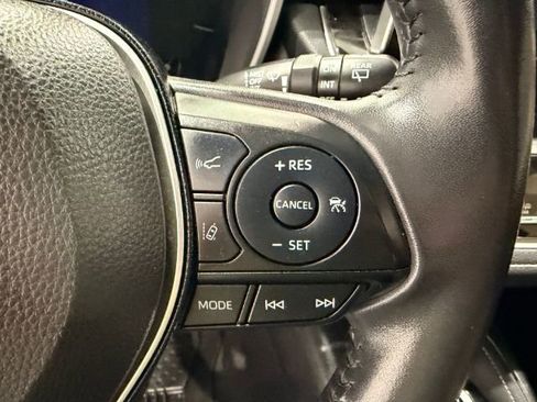 Used 2019 Toyota Corolla XSE image 35