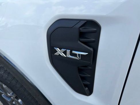 Used 2024 Ford Ranger XLT w/ Trailer Tow Package AWD/4WD image 13