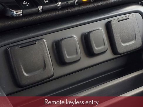 Used 2018 GMC Sierra 1500 Denali image 33