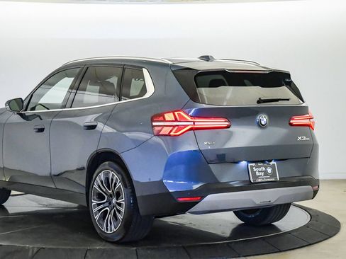 Used 2026 BMW X3 xDrive30i AWD/4WD image 2