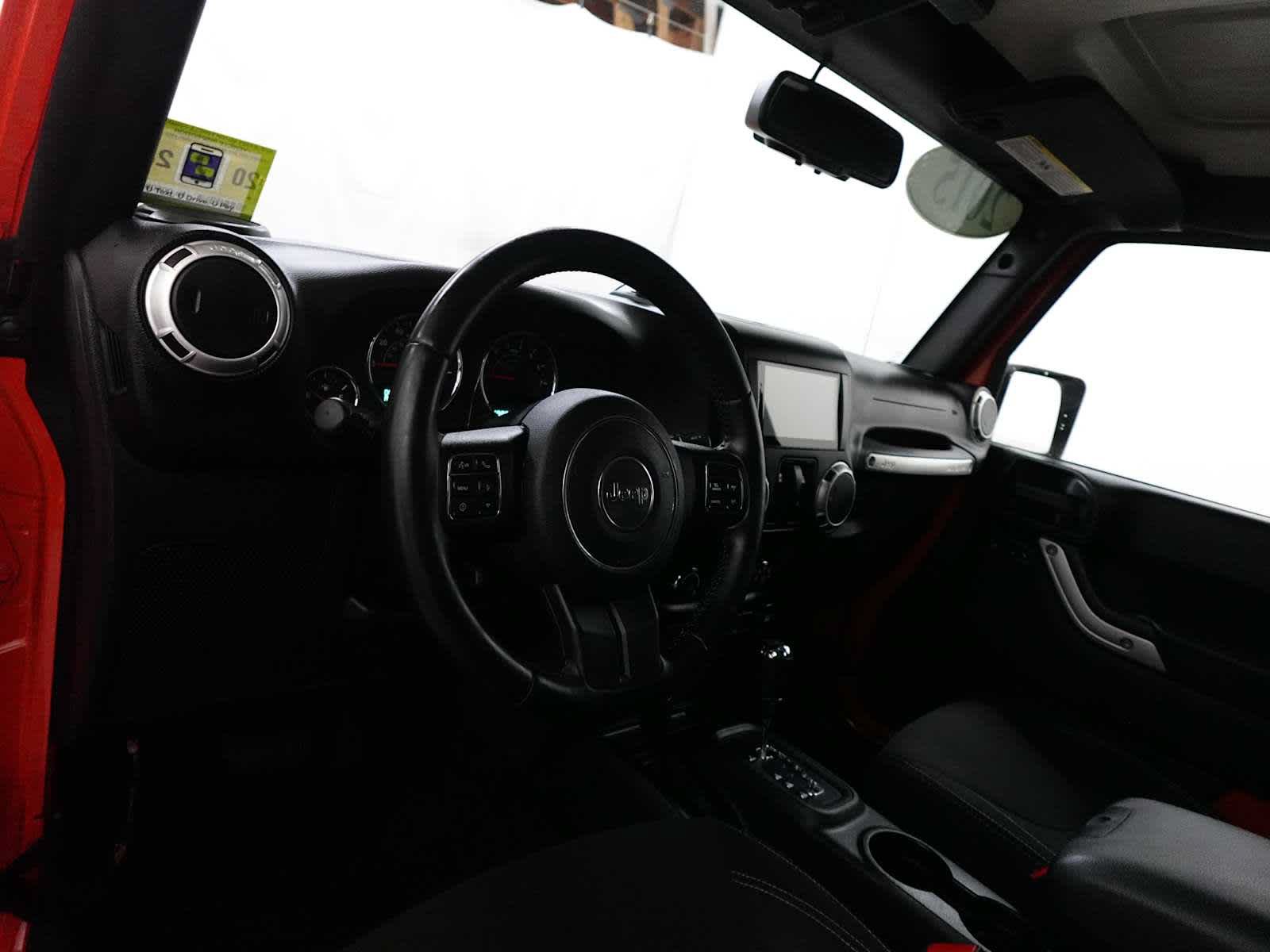 Used 2015 Jeep Wrangler Sahara w/ Dual Top Group AWD/4WD image 15