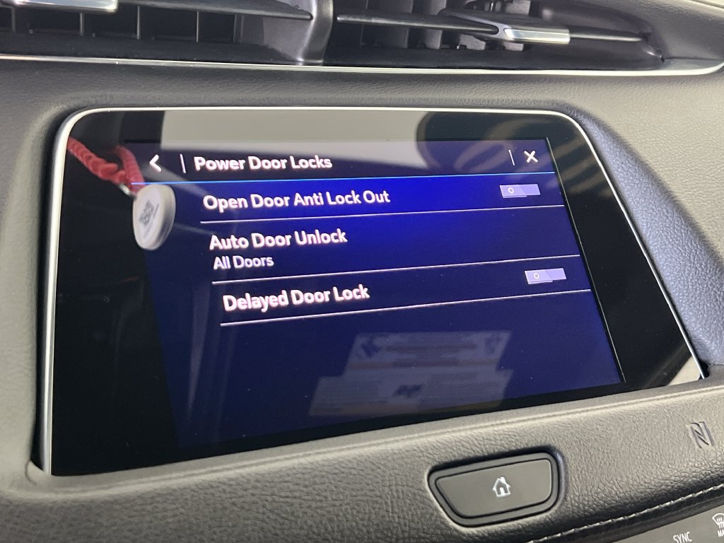 Used 2019 Cadillac XT4 Premium Luxury AWD/4WD image 41