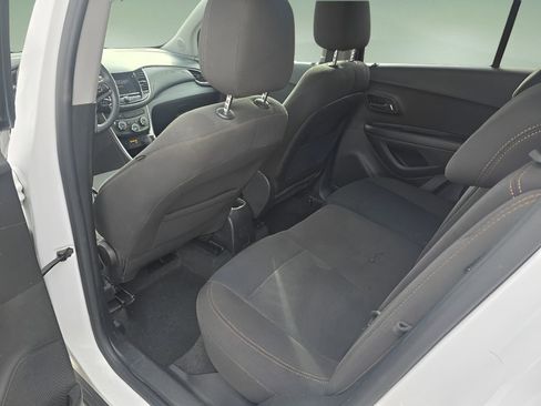 Used 2020 Chevrolet Trax LS w/ Tint and Cruise Package image 14