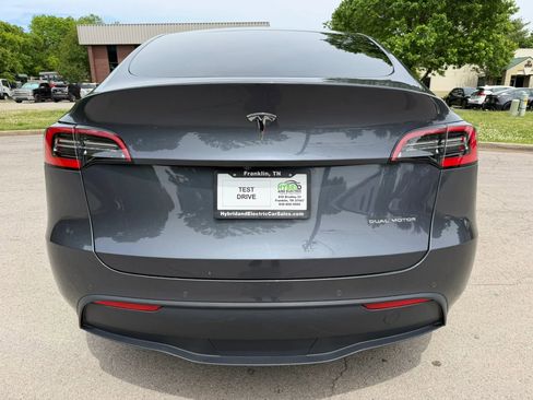 Used 2021 Tesla Model Y Long Range AWD/4WD image 6