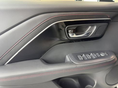 Used 2025 Acura ADX A-Spec image 11