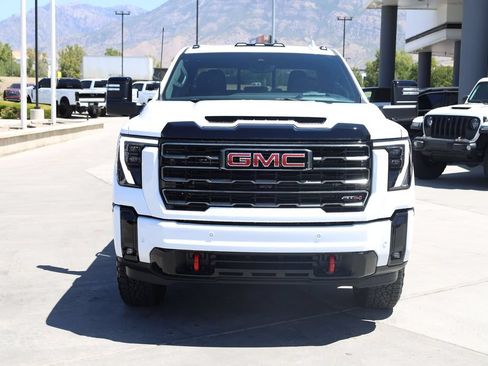 New 2026 GMC Sierra 3500 AT4 w/ AT4 Premium Plus Package AWD/4WD image 9