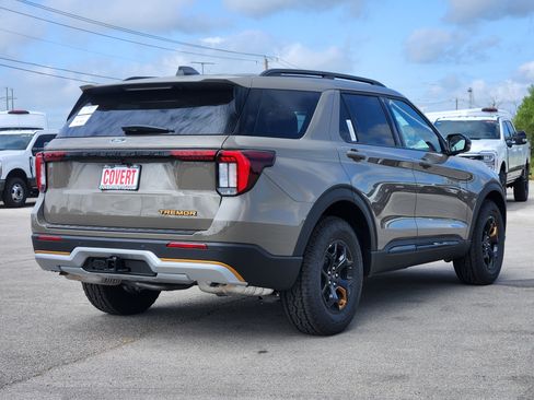 New 2026 Ford Explorer Tremor AWD/4WD image 4