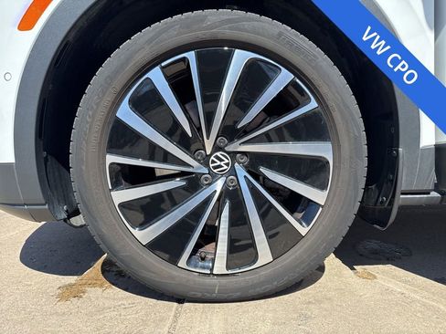 Certified 2023 Volkswagen ID.4 Pro S Plus AWD/4WD image 27