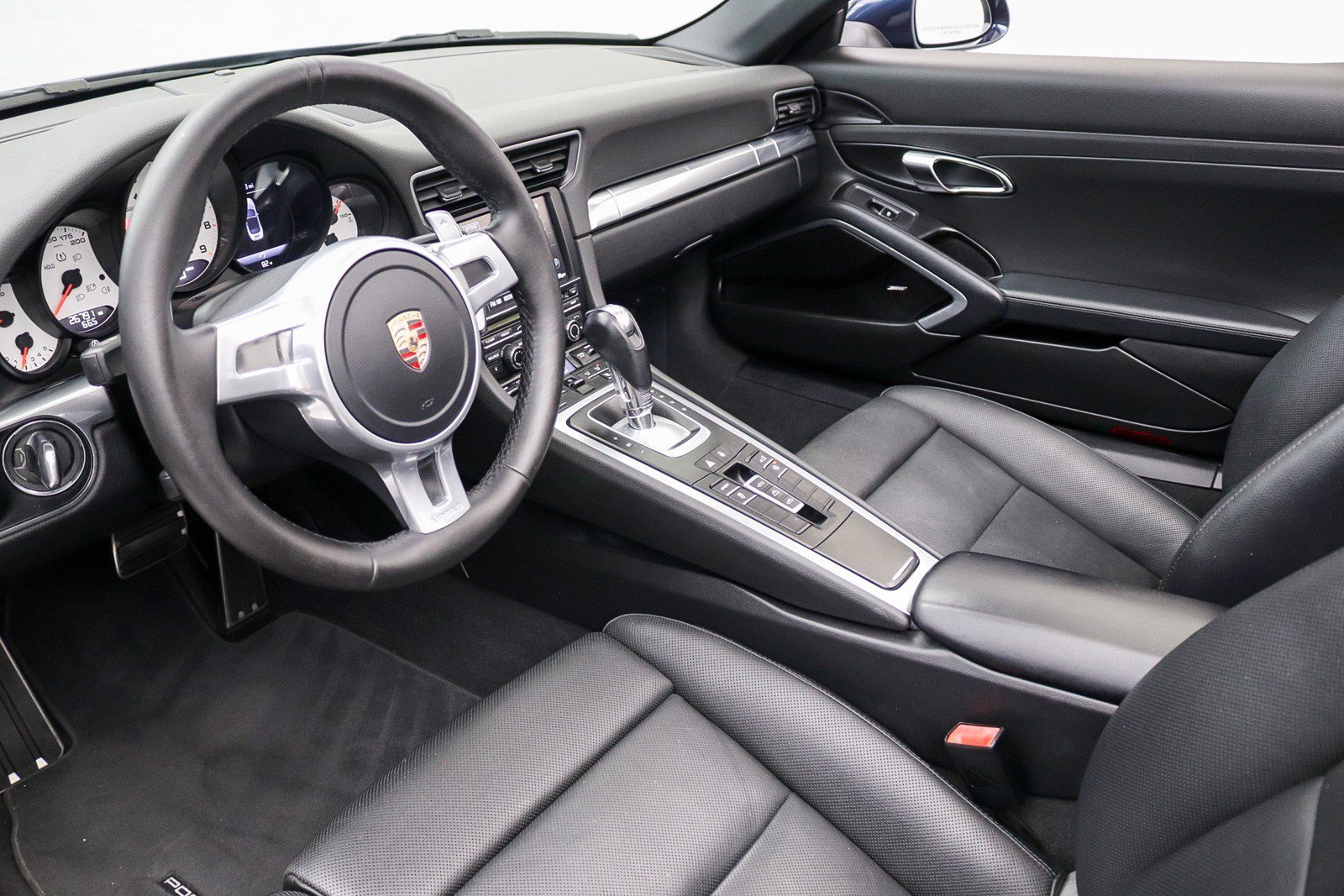 Used 2015 Porsche 911 Carrera image 24