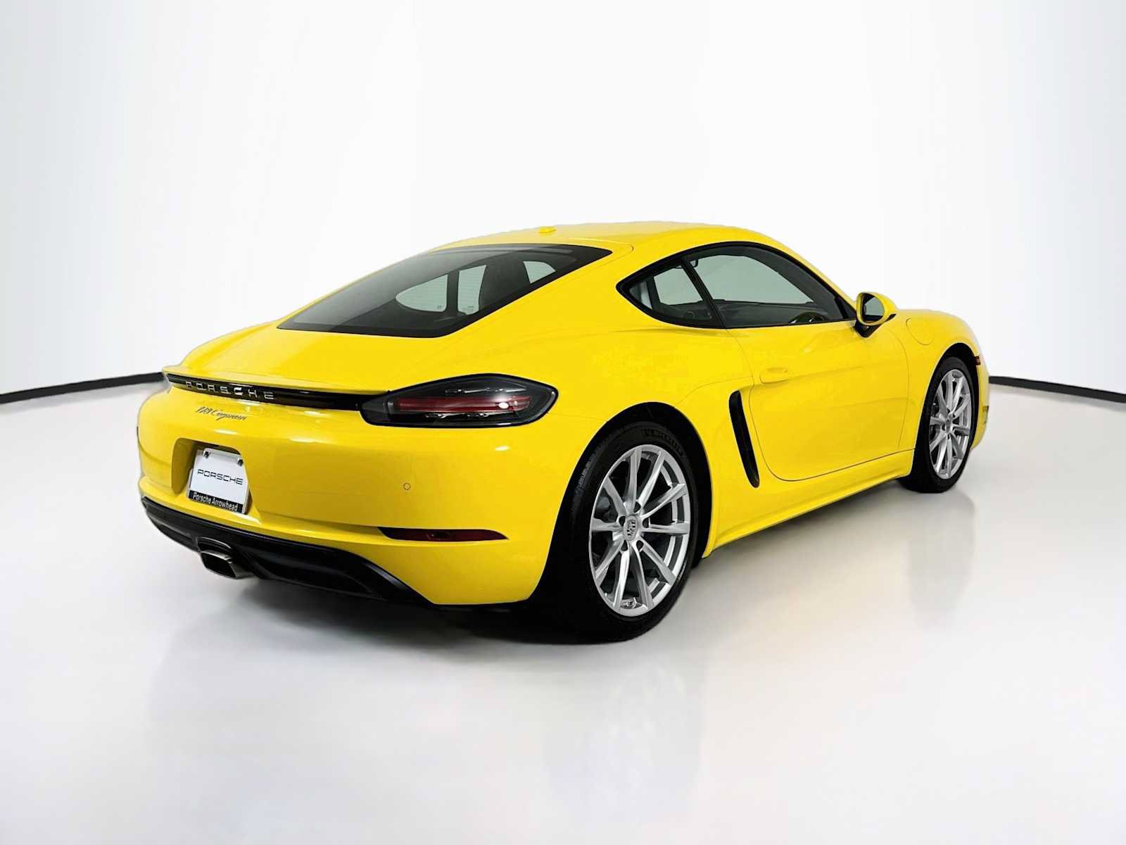 Certified 2023 Porsche 718 Cayman RWD image 9