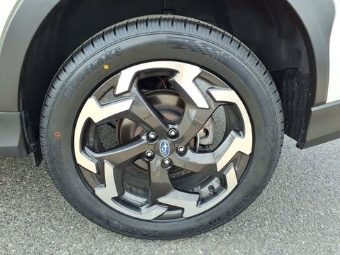 Used 2023 Subaru Crosstrek 2.5i Limited w/ Moonroof Package image 19