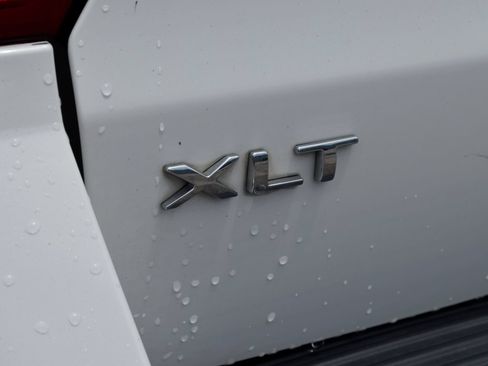 Used 2020 Ford Expedition XLT w/ Equipment Group 202A RWD image 20