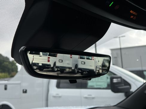 New 2026 Chevrolet Tahoe High Country AWD/4WD image 30