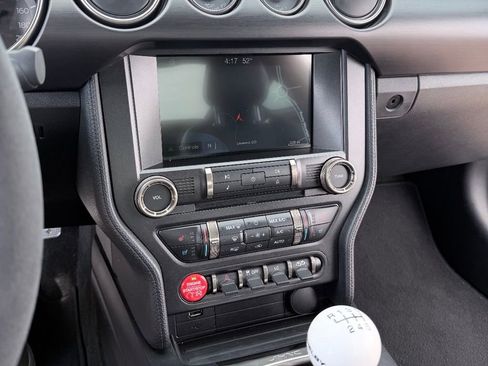 Used 2018 Ford Mustang Shelby GT350 image 13