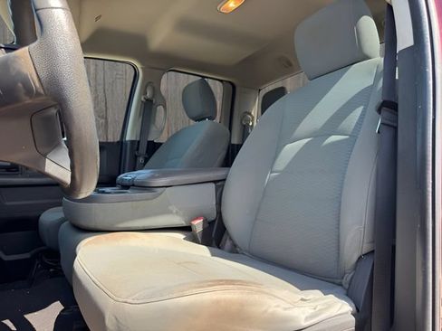 Used 2019 RAM 1500 Tradesman w/ Chrome Plus Package RWD image 12