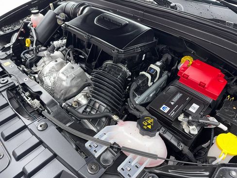 New 2025 Alfa Romeo Tonale w/ Premium Package AWD/4WD image 54