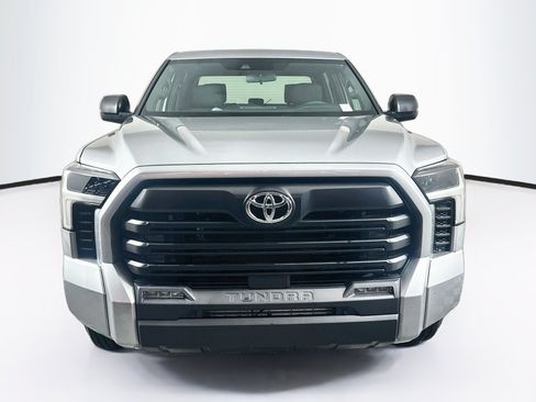 Used 2025 Toyota Tundra SR5 w/ SR5 Convenience Package RWD image 2