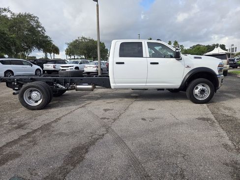 New 2026 RAM 5500 Tradesman w/ Chrome Appearance Group AWD/4WD image 4