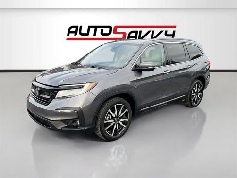 Used 2021 Honda Pilot Touring image 3