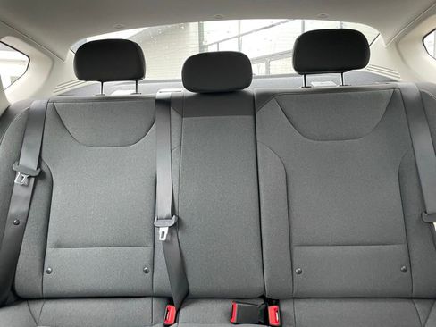 New 2026 Kia K4 LXS image 22