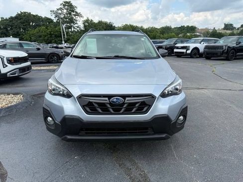 Used 2021 Subaru Crosstrek 2.5i Sport w/ Moonroof Package AWD/4WD image 2
