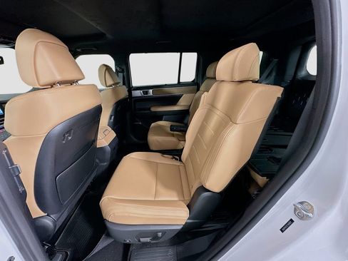 New 2026 Hyundai Santa Fe Calligraphy image 17