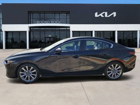 Used 2021 MAZDA MAZDA3 s FWD image 4