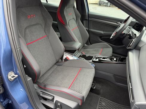 New 2026 Volkswagen Golf SE image 28