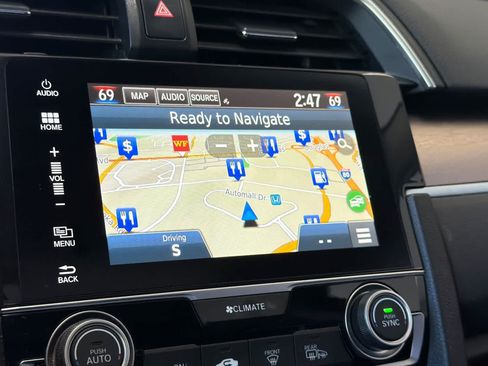 Used 2017 Honda Civic Touring image 19