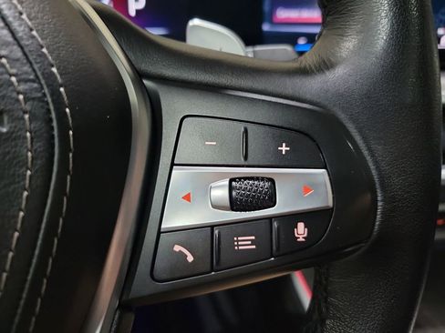 Used 2025 BMW X5 xDrive50e w/ Climate Comfort Package image 16