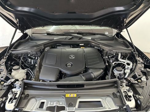 Used 2026 Mercedes-Benz GLC 300 GLC 300 image 30