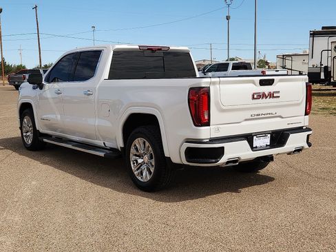 Used 2025 GMC Sierra 1500 Denali w/ Technology Package AWD/4WD image 3