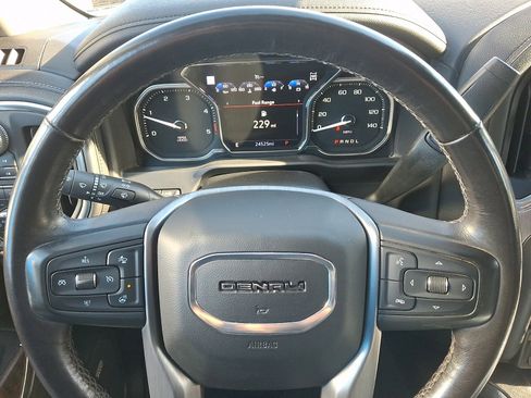 Used 2020 GMC Sierra 3500 Denali w/ Denali Ultimate Package image 21