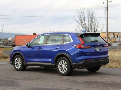 Certified 2023 Honda CR-V LX image 4