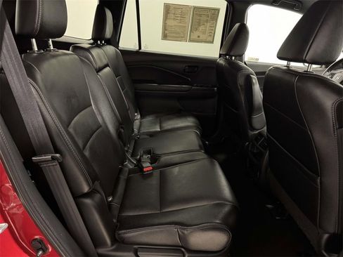 Used 2023 Honda Passport EX-L image 13