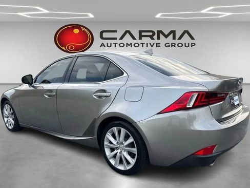 Used 2015 Lexus IS 250 RWD image 3