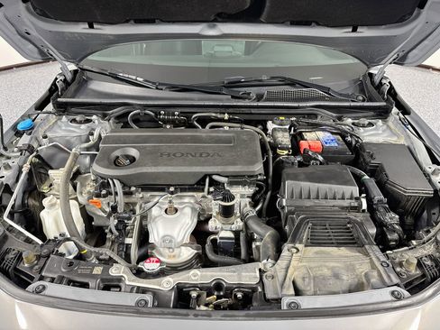 Certified 2025 Honda Civic Sport image 27