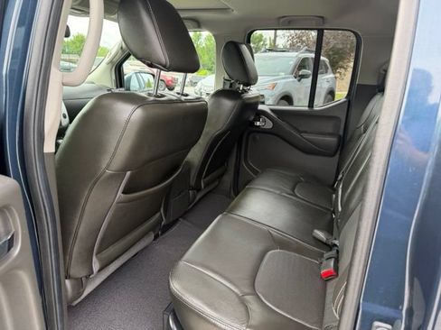 Used 2021 Nissan Frontier PRO-4X w/ Pro-4x Utility Package AWD/4WD image 13